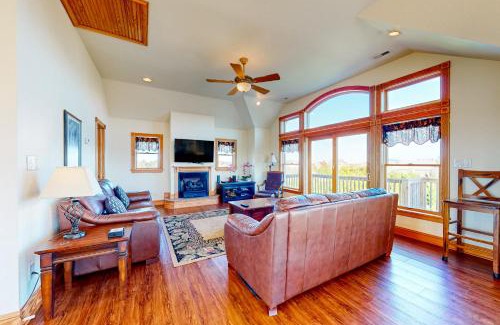Salvo House | Mermaid's Lair