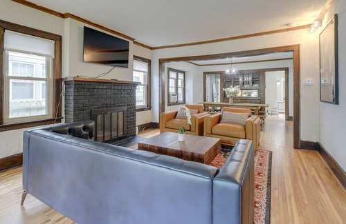 Merriam Park House | Merriam Park Art House