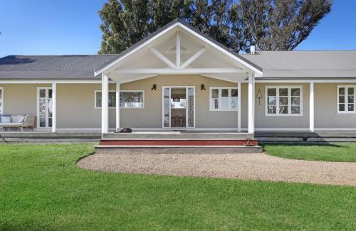 Merrijig House | Merrigums - Merrijig - Sleeps 12