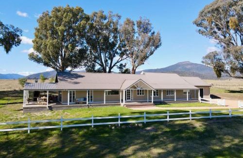 Merrijig House | Merrigums - Merrijig - Sleeps 12