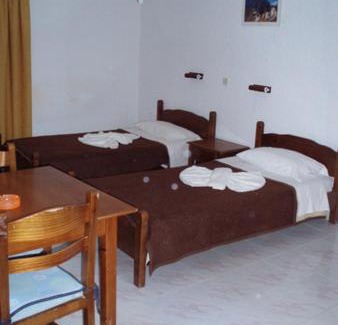 Karpathos Apartment | Mertonas Studios