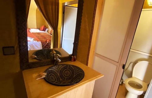 Taouz RV Rental | Merzouga Paradise Luxury Camp