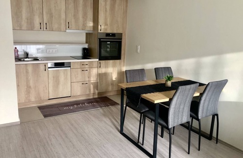 Heviz Condo | Mesetár Apartman
