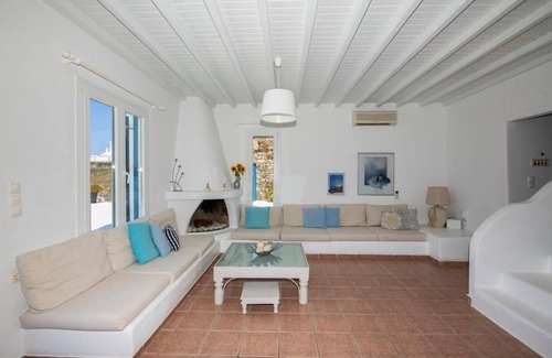 Agios Ioannis Villa | Mesiba Party Villa