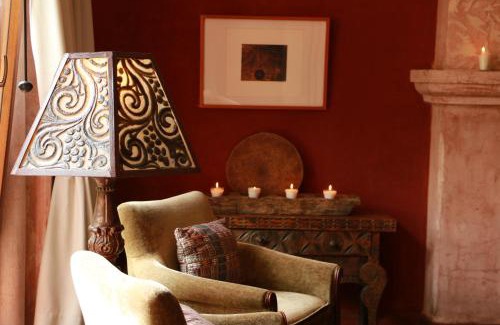 Antigua Guatemala Hotel | Meson Panza Verde