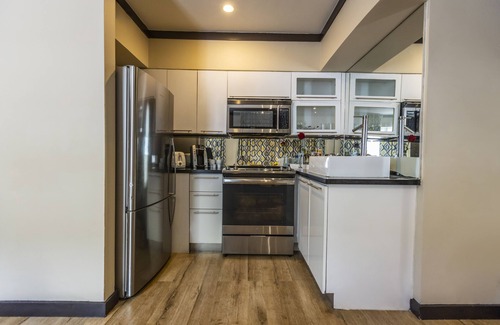 Flamingo/Lummus Hotel | Metropole Suites South Beach