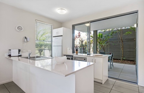 Noosaville Apartment | Metzo Noosa Resort