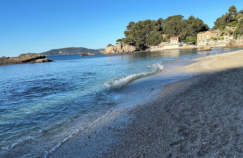 La Garde House | Meublé T2 Classé 2 à 10' à Pieds des Plages