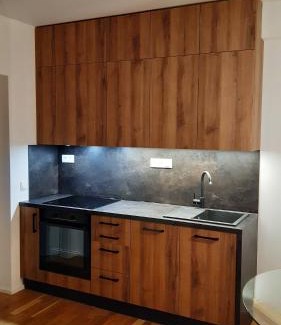 Loucna Pod Klinovcem Apartment | Mezonetový apartmán se dvéma balkóny a výhledem