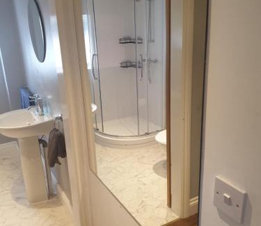 Camberwell Green Apartment | Mezzanine studio apartment (U9)