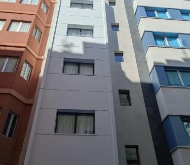Las Palmas de Gran Canaria Apartment | MG CANTERAS SUITES