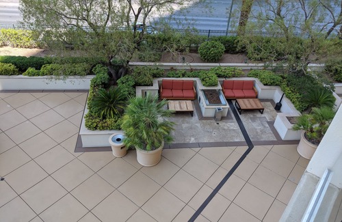 Las Vegas Apartment | MGM Signature Balcony Suite 2817 NO RESORT FEE