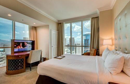 Las Vegas Apartment | MGM Signature Top Floor 1 BR 2 BA Penthouse with Balcony, Strip and Sphere Views