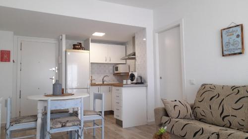 Grau i Platja Apartment | Mi Gaviota, Primera Línea VT-49181-V