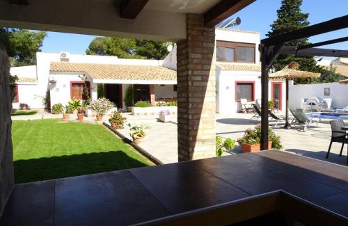 Orihuela Costa Villa | Mi Naranjo (heated pool)
