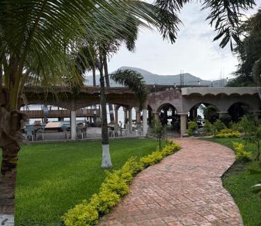 La Laguna Hotel | Mi ranchito samao