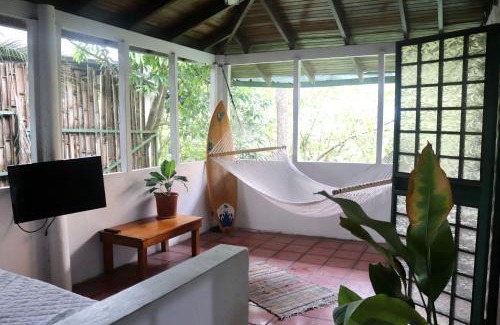 Manuel Antonio Bed & Breakfast | Mi Zaru sea view hotel Free MA park tour & breakfast