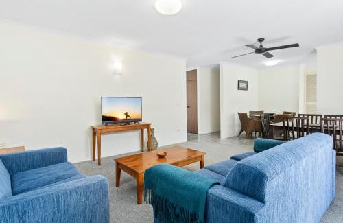 Miami Apartment | Miami Apartment across from the Beach