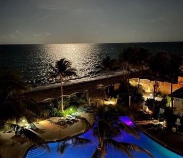 Hollywood South Central Beach Apartment | Miami Hollywood Two Bedroom Penthouse With Intracoastal View 005-22bvic