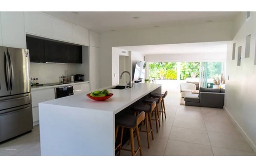 Biscayne Park House | Miami Modern Luxury with a Pool & Spa