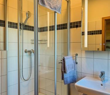 Jena Apartment | Micro-Appartement am Paradiesbahnhof