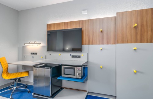 Gunter Afs Hotel | Microtel Inn & Suites by Wyndham Montgomery