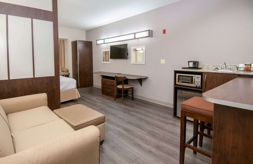 Pearl River Hotel | Microtel Inn & Suites by Wyndham Pearl River/Slidell