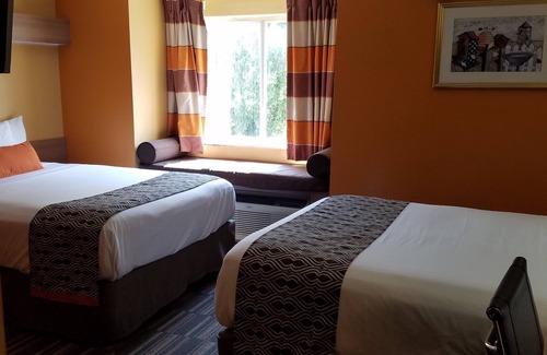 Gatlinburg Hotel | Microtel Inn & Suites by Wyndham Gatlinburg