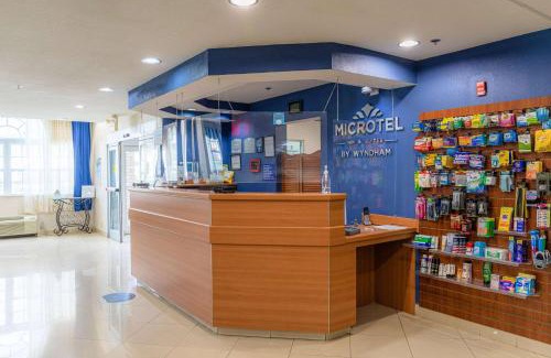 Kingsland Hotel | Microtel Inn & Suites by Wyndham Kingsland Naval Base I-95