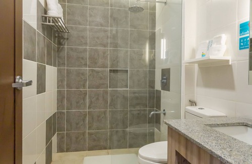 San Fernando Hotel | Microtel Inn & Suites by Wyndham San Fernando
