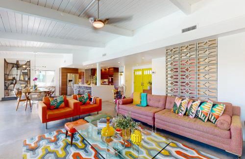 Vista Las Palmas House | Mid Century Alexander Stunner in Vista Las Palmas Permit# 3800