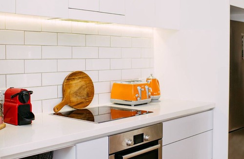 Anglesea House | Mid-Century Manor by the Sea