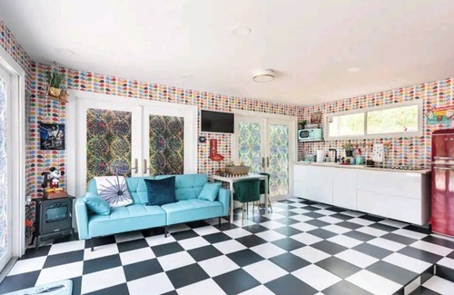 Davenport Cottage | MID CENTURY TINY FOREST HOME CLOSE TO DISNEY WORLD