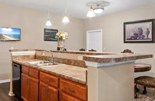 Huntsville Apartment | Mid-City Serenity