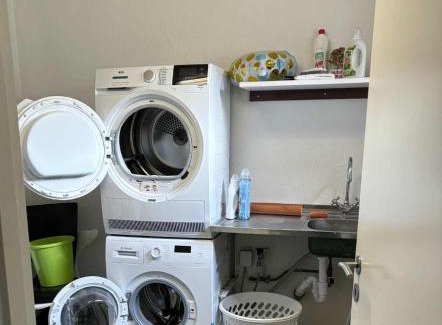 Tvoroyri Apartment | Midbrekkan apartment