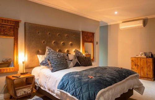 Bloemfontein House | Middelwater Farm Hotel