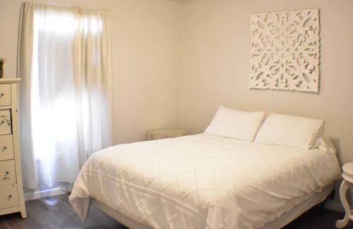 Midland House | Midland Getaway