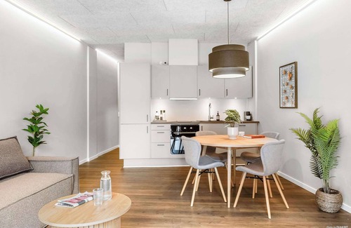 Vesterbro Apartment | Midtown Home Summary: