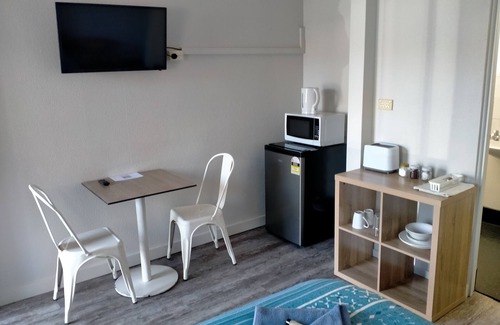 Coffs Harbour Hotel | Midway Motel and Villas