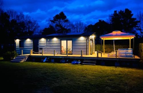 Debki Cabin | Miejsce Bez Nazwy