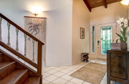 Keaau House | Mika Kai-Epic Spot for Whale Watching!