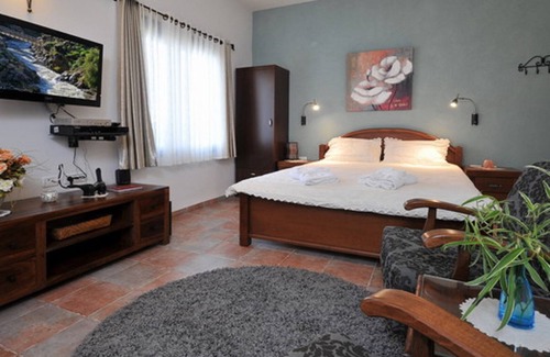 Rosh Pinna Bed & Breakfast | Miki's Rosh Pina