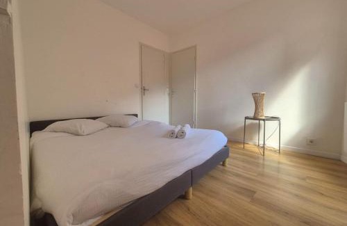 Barbatre Apartment | Milano, 4 Pers, Centre-ville, Confortable
