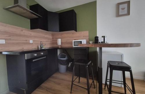 Barbatre Apartment | Milano, 4 Pers, Centre-ville, Confortable