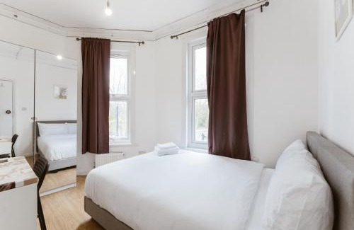 Tower Hamlets House | Mile End Double Rooms 27 Guest house