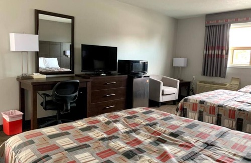 Collingwood Hotel | Milestone Motel
