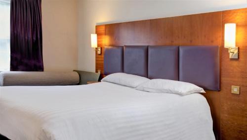 Norman Cross Hotel | Milestone Peterborough Hotel A1M, Sure Hotel Collection by Best Western