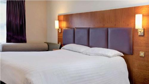 Norman Cross Hotel | Milestone Peterborough Hotel A1M, Sure Hotel Collection by Best Western