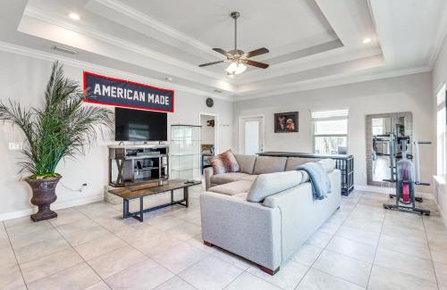 Mary Esther House | Military-Friendly Home Near Navarre Beach and Base!