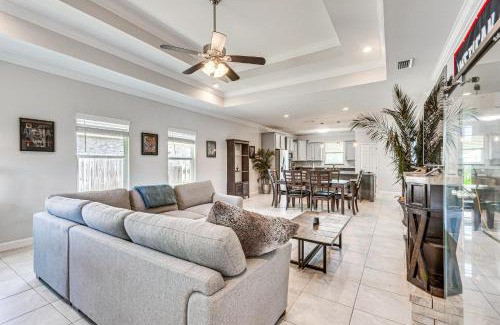 Mary Esther House | Military-Friendly Home Near Navarre Beach and Base!